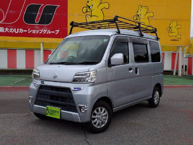 Toyota Pixis Van