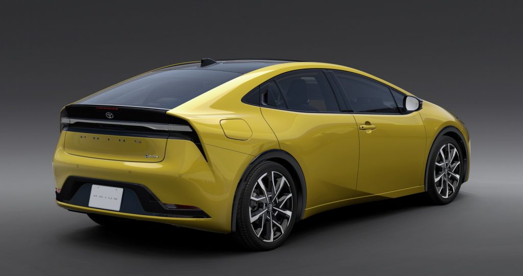 Powertrain and Performance of New Toyota Prius Reborn: