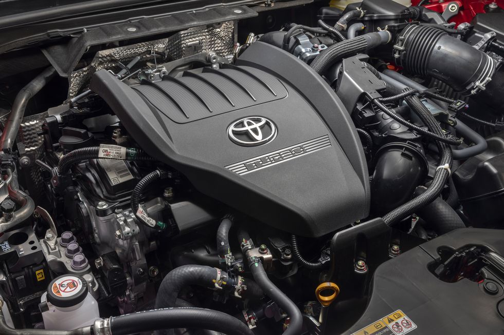 What Engine will for the Toyota Camry in 2025